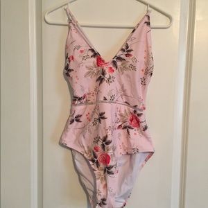 Cupshe Bathing Suite